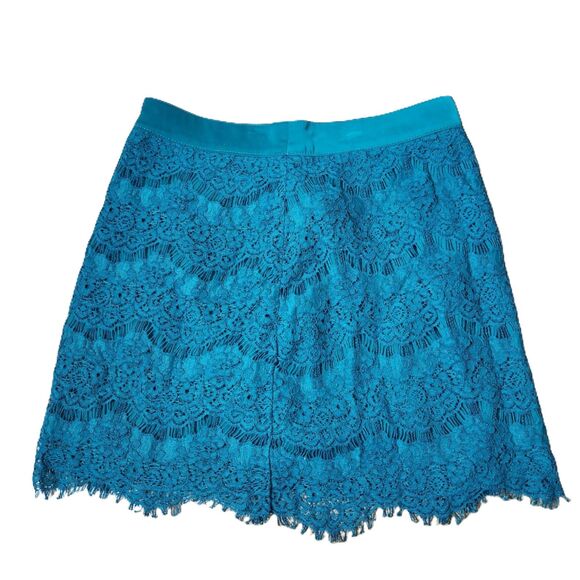 Forever 21 Emarald teal green lace skirt size small - Picture 2 of 6